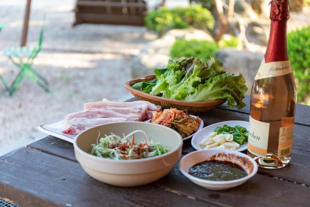 Hotel Inje Naerincheon Glamping Exteriér fotografie